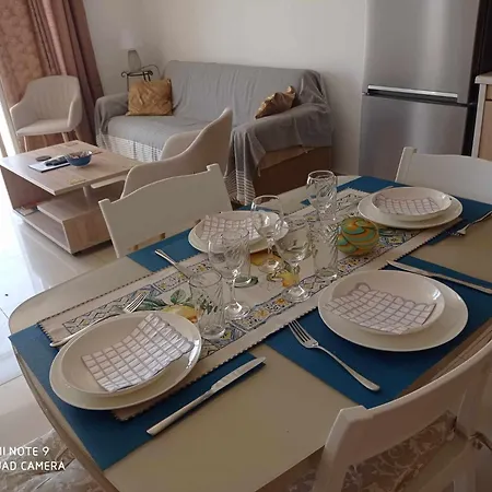 Seafront Semi-villa With The Seaview *