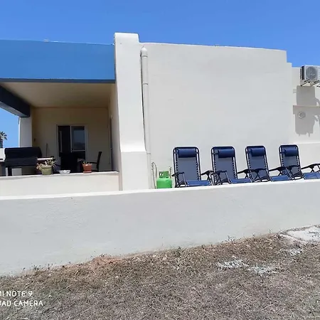 Seafront Semi-villa With The Seaview *