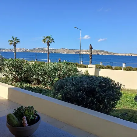 Seafront Semi-villa With The Seaview