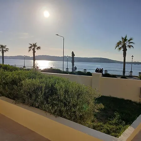 Villa Waterline