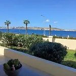 Seafront 3 Bedroom Semi-villa With An Outstanding Seaview