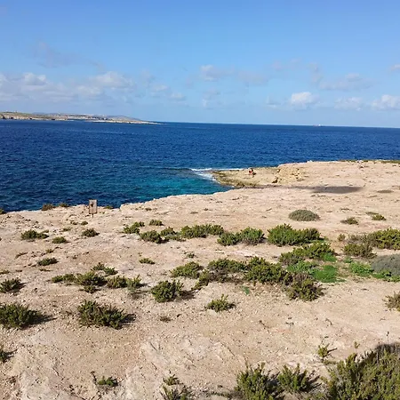 بيت للعطل Seafront Semi-villa With The Seaview *