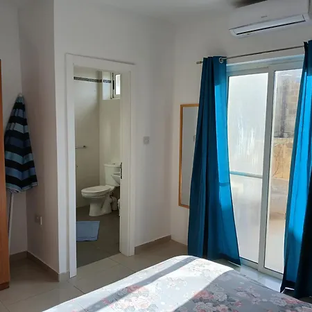 Holiday home Seafront, 3 Bedrooms With The Sea View *