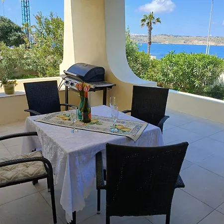 Seafront, 3 Bedrooms With The Sea View