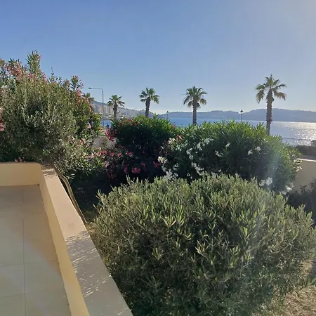 Seafront Semi-villa With The Seaview Holiday home St. Paul's Bay