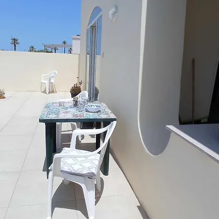 Seafront 3 Bedroom Villa With A Stunning Seaview 度假居 圣保罗湾城