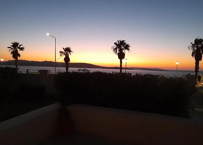 Seafront Semi-villa With An Outstanding Seaview * St. Paul's Bay