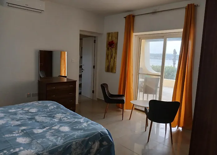 Seafront Semi-villa With An Outstanding Seaview * St. Paul's Bay