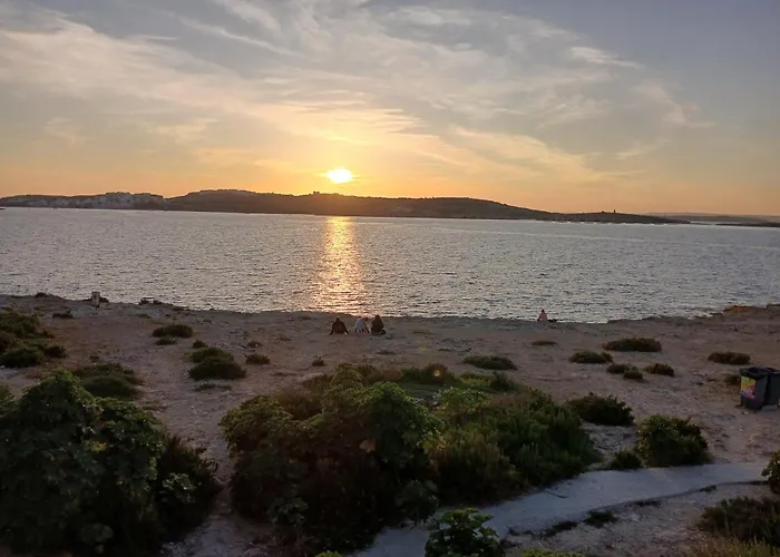 Seafront Semi-villa With An Outstanding Seaview * St. Paul's Bay