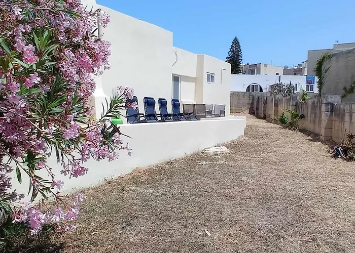 Seafront Semi-villa With An Outstanding Seaview Ferienhaus *